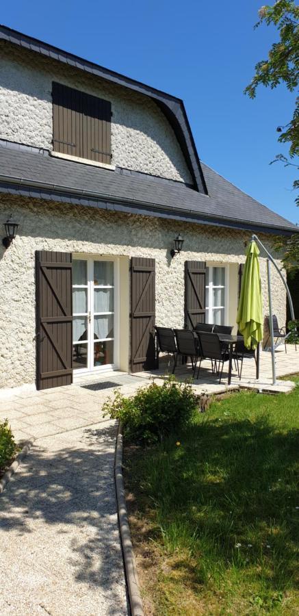 La Maison Du Muguet - Accueil Chevaux - Horse Friendly Liart Exterior foto